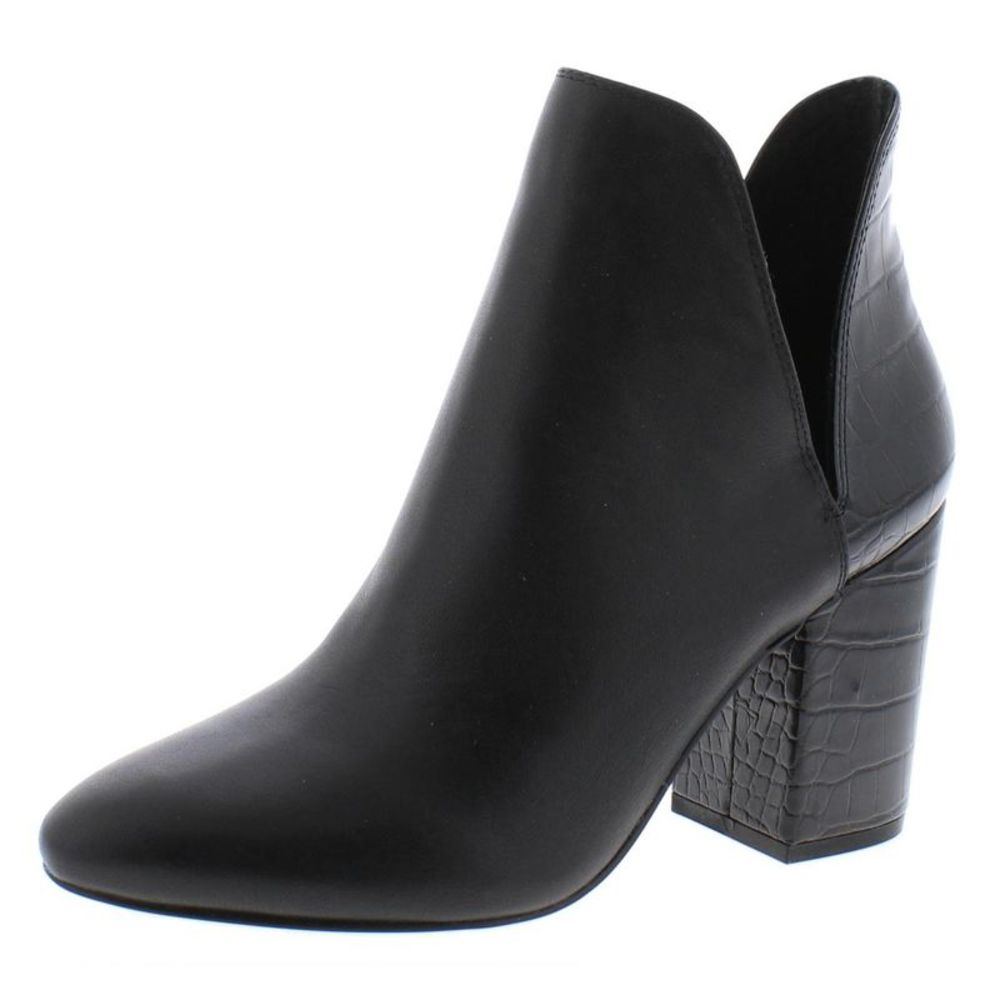 Steve Madden Womens Rookie Black Leather Ankle Block Heel Boot Shoes NWOB